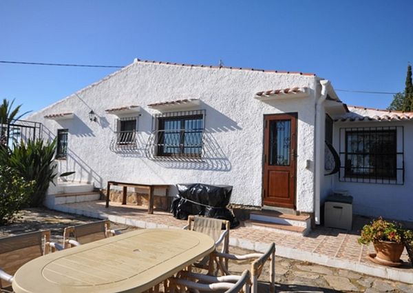 Super Rustic Villa in Entre Naranjos Y Flores Alfaz Del Pi For Long Term Rental