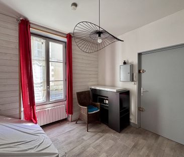 Location Appartement 1 pièce 12m² POITIERS 86000 - Photo 2