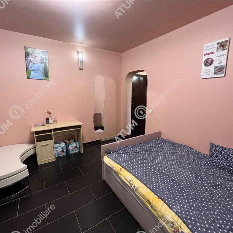 Garsoniera decomandata cu balcon la etajul 2 zona Turnisor d - Fotografie 1