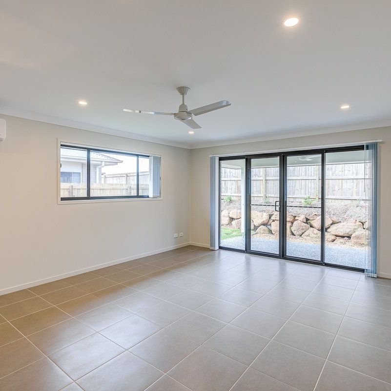 Brand-New Family Home in Park Lane Reserve! - Photo 1