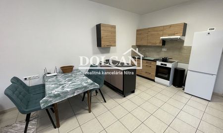 Na prenájom novo zariadený 2,5-izb.byt, Nitra centrum, Kupecká - Fotografia 4