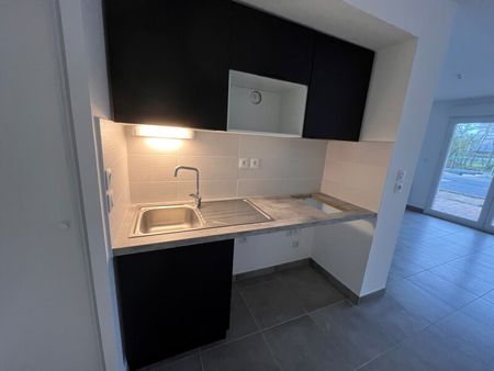 Location Appartement 1 pièce 29m² ST JORY 31790 - Photo 3