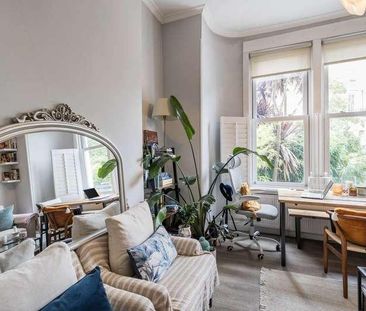 Lanhill Road, Little Venice, W9 - Photo 1