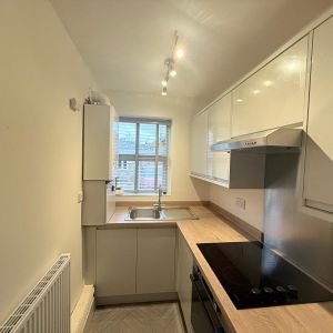 2 bedroom apartment to rent - Photo 2