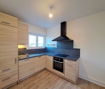 Location Appartement 4 pièces 73m² TROYES 10000 - Photo 5