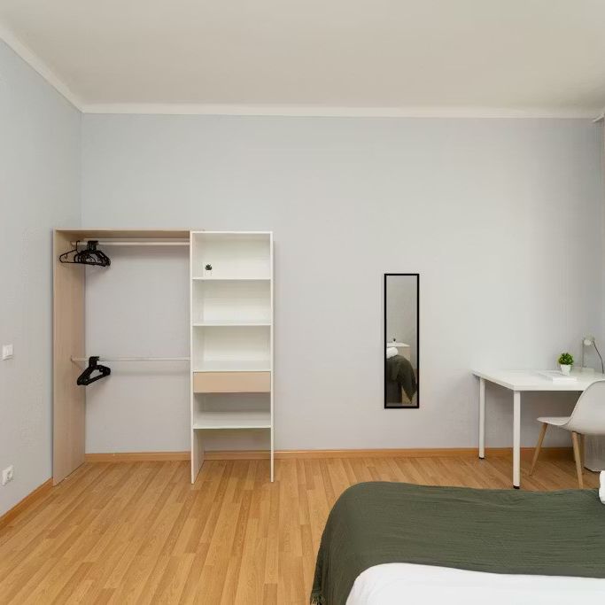 Calle de Evaristo San Miguel, Madrid, Community of Madrid 28008 - Foto 1