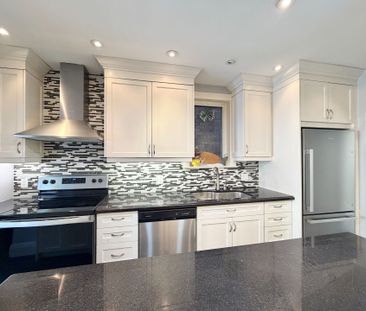 For Lease - 256 Bedford Park Avenue, Toronto, Ontario - Photo 4