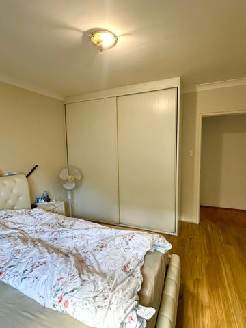 Two Bedroom Unit Located in Auburn - Photo 4