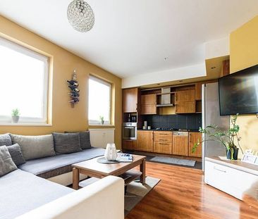 RADO | NA PRENÁJOM 2 izbový byt Armádna ulica Sihoť IV + parkovanie - Photo 2