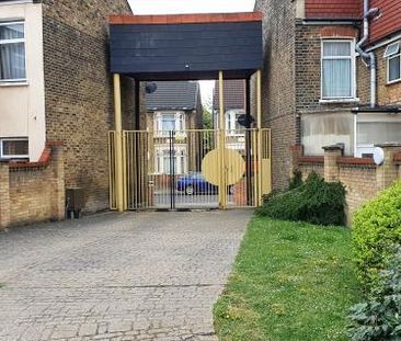 1 bedroom maisonette to rent - Photo 2