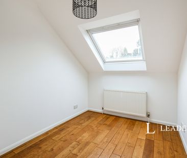 3 bedroom townhouse to rent Surrey Road, Poole, BH12 - Photo 4