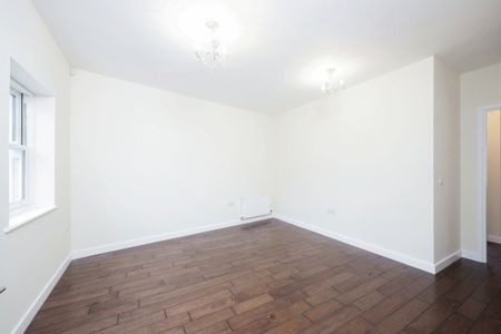 Sutton Road, Watford - Photo 2