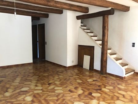 Location Appartement 4 pièces 96m² GAREOULT 83136 - Photo 5
