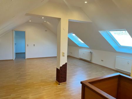 Charmante Maisonette-/ Dachgeschosswohnung - Photo 4