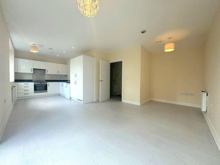 Studio to rent - Photo 2