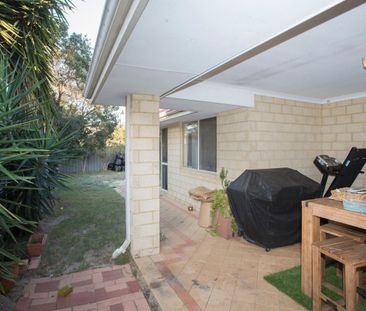16 Kingaroy Drive, Baldivis WA 6171 - House For Rent - $615 | Domain - Photo 3
