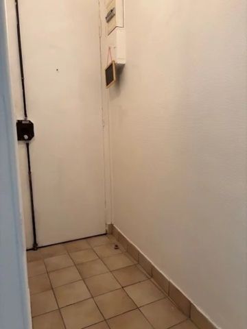 Appartement 13.33 m² - 1 pièce - Paris (75013) - Photo 3