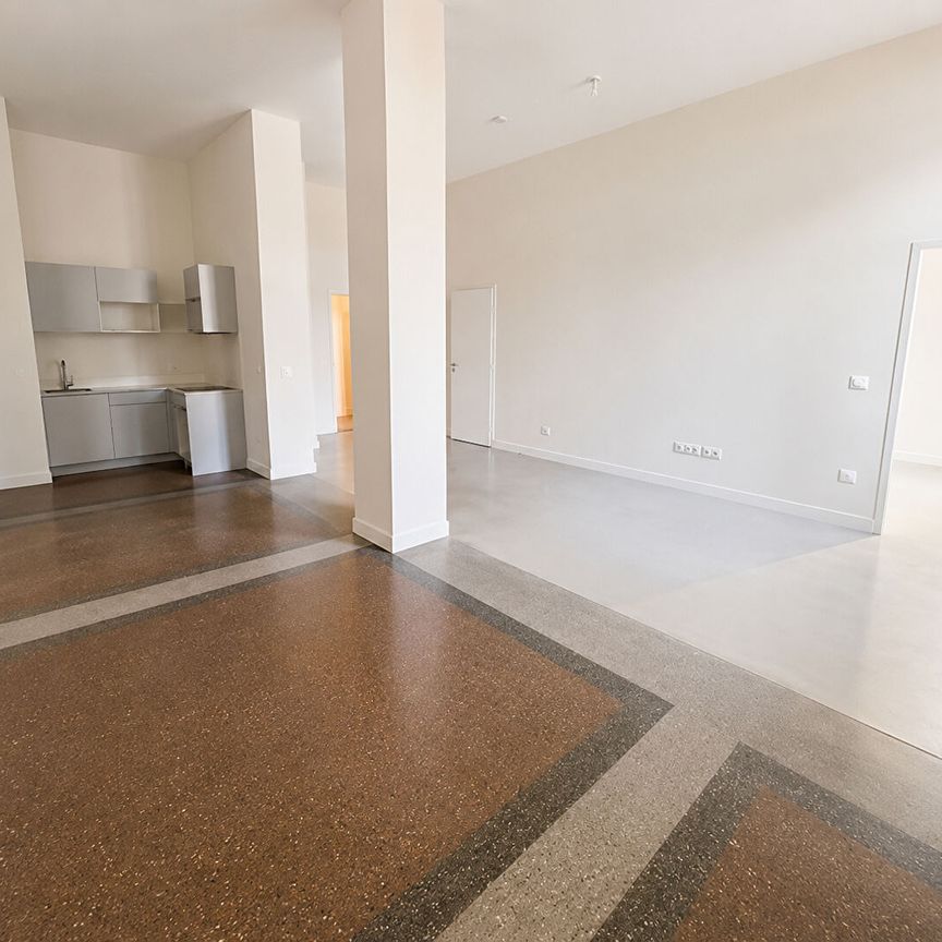 Location Appartement 2 pièces 62m² - Photo 1