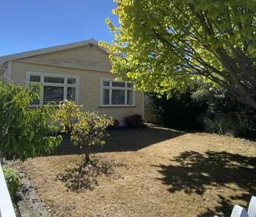 Character on Waltons Ave - Photo 5