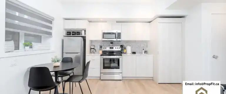 Modern 1-Bed Basement | Private Entrance | In-Suite Laundry | Glenwood | 9702 157 Street Northwest, Edmonton - Photo 1
