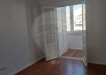 Apartamento T3 em Lisboa