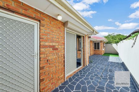 Prime St Albans Living - Stylish Property Available Now - Photo 2