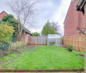 2 bedroom semi-detached house to rent - Photo 3