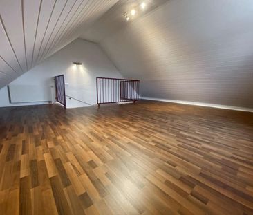 Rodenbach, Reiheneckhaus mit 6 ZKB, 2 Bäder, Gäste-WC, Carport, Ter... - Photo 1