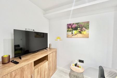 TWO-BEDROOM APARTMENT – TORREVIEJA - Foto 3