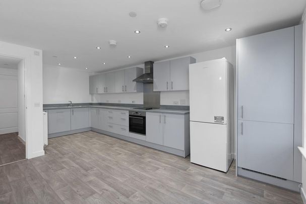 2 bedroom apartment to rent - Photo 1