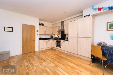2 bedroom apartment to rent - Photo 3