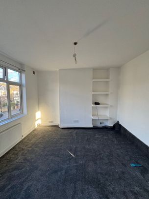 2 Bed Flat, Truro Road, N22 - Photo 1