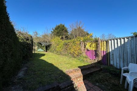 4 bedroom house to rent - Photo 2