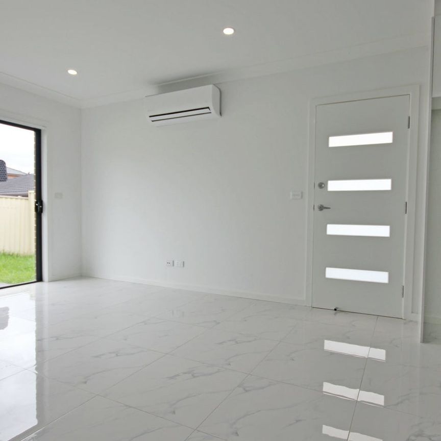 Neat 2 Bedroom Granny Flat - Photo 1