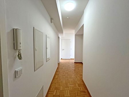 3-Zimmer-Wohnung mit Balkon und Blick auf den Marktplatz - Foto 4