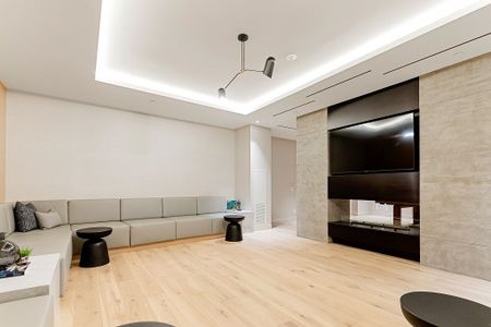 For Lease - 5 Defries Street Unit# 1805, Toronto, Ontario - Photo 2