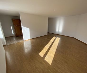 2.5 Zimmer, 1. Stock - Photo 1