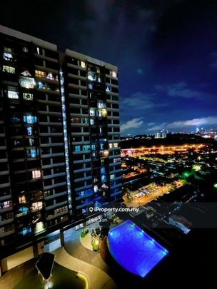 Seventeen Mall & Residences (Biji Living), Seksyen 17, Petaling Jaya - Photo 1