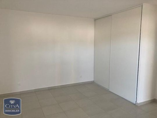 Location Appartement 3 pièces 64m² HYERES 83400 - Photo 1