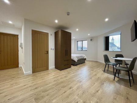 Studio to rent - Photo 2