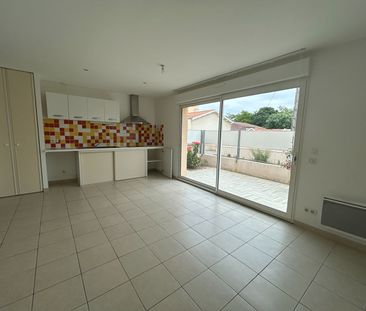 Location Appartement 2 pièces 47m² - Photo 2