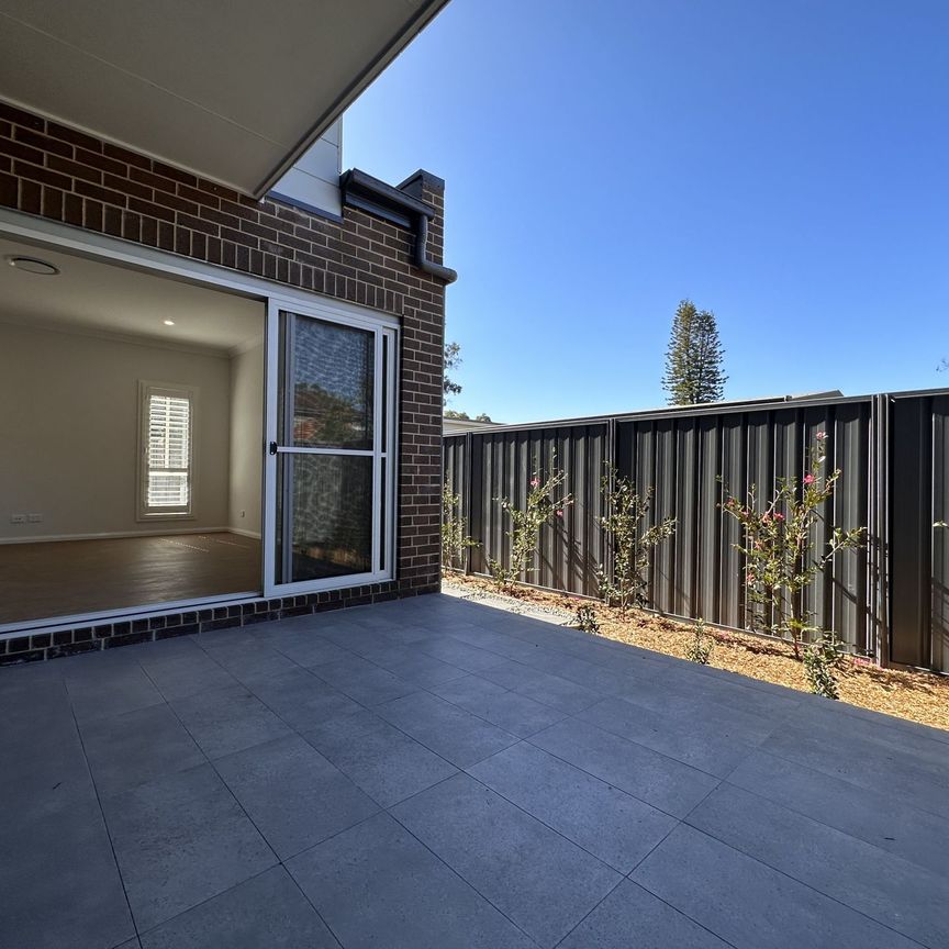 10/312 Park Avenue Kotara NSW - Photo 1