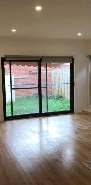 Nearly New 4-Bedrooms Townhouse in Clayton - Photo 1