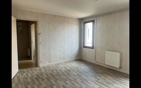 Location Appartement 2 pièces 48 m² La Châtre - Photo 4