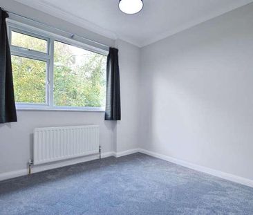Birchwood Drive, West Byfleet, Surrey, KT14 - Photo 6