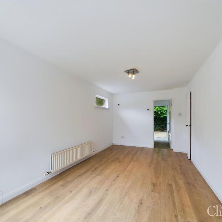 17 Hampton Strand, Belfast, BT7 3BY - Photo 1