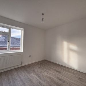 Flat 8, Redhouse Street, WS1, Property for rent - Photo 2