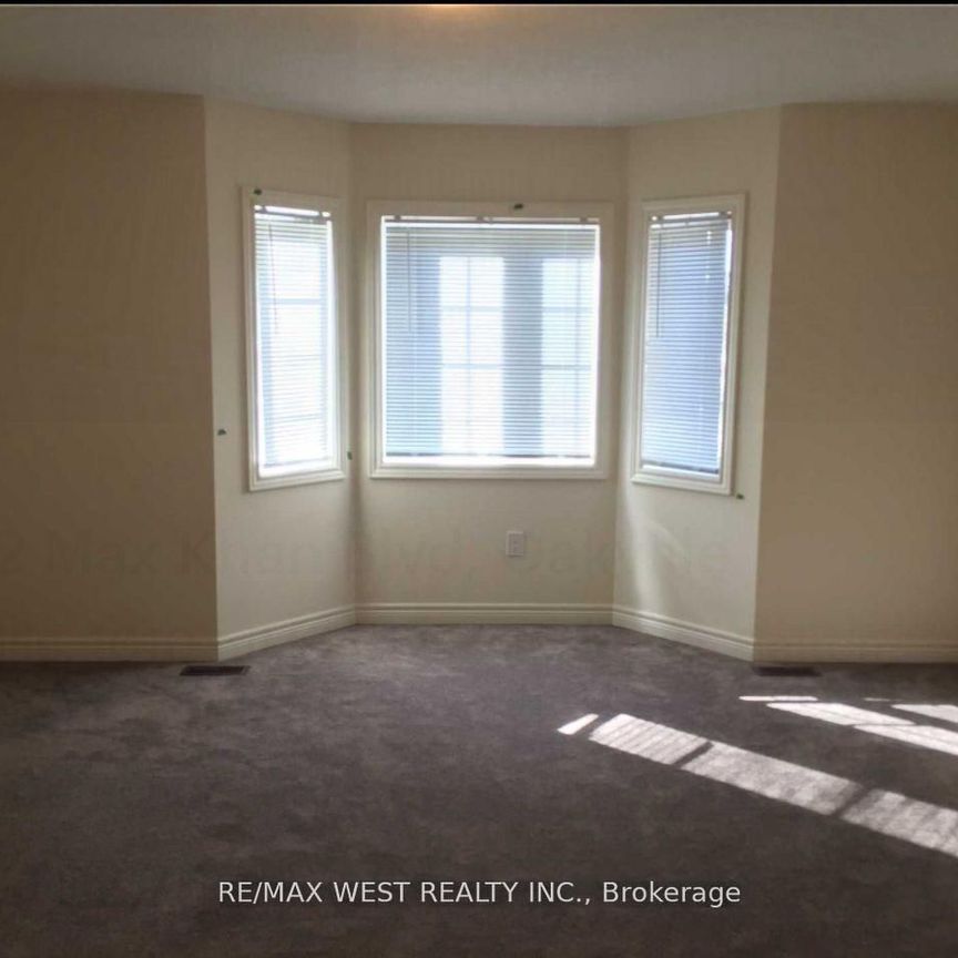 For Lease - 3052 Max Khan Boulevard, Oakville, Ontario - Photo 1