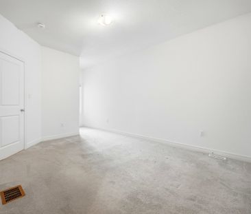 For Lease - 109 Fruitvale Circle, Brampton, Ontario - Photo 2