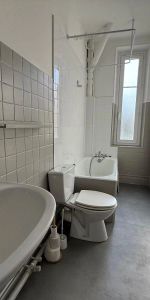 Appartement à louer 2 pièces 49.5m² - Photo 4